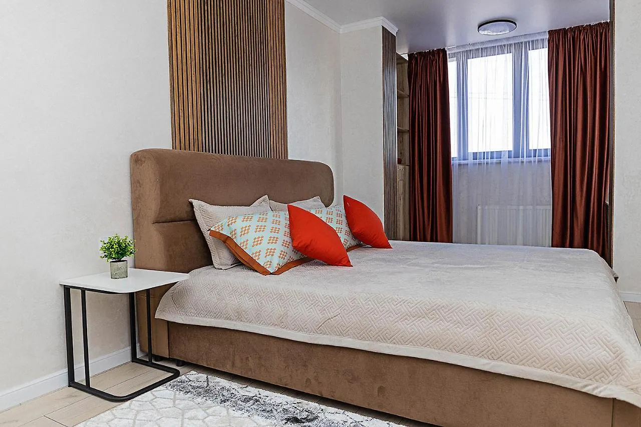 Lägenhet Yourhouse Жк Nest Grand Alma-Ata